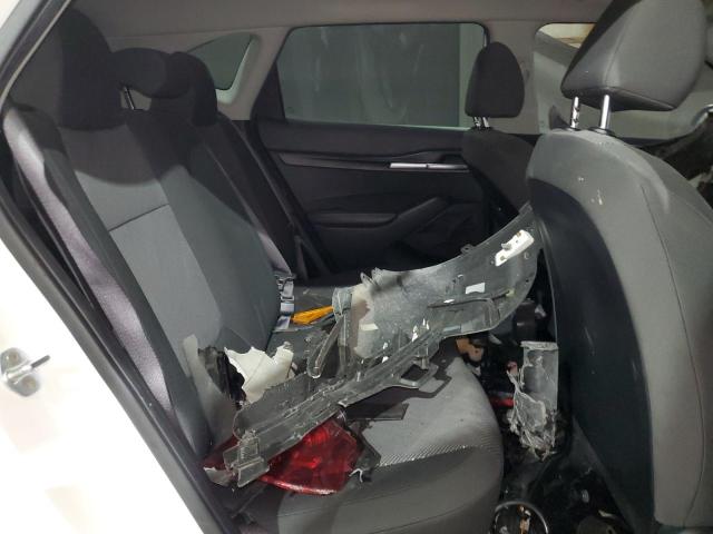 Фото 11 - KIA SELTOS