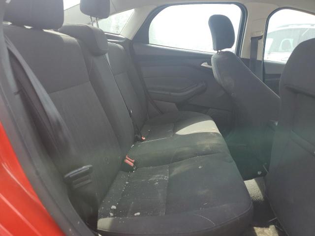 Фото 10 - FORD FOCUS