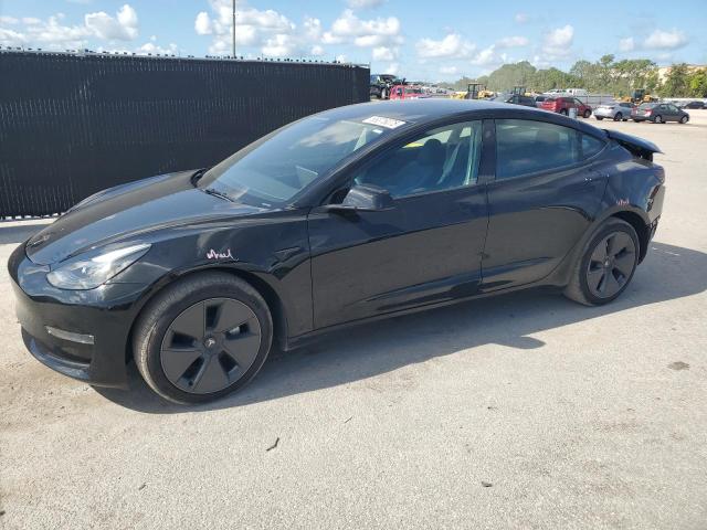 Фото 1 - TESLA MODEL 3