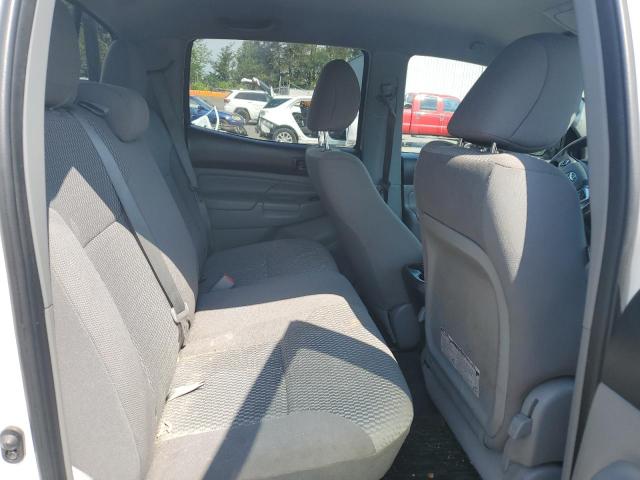 Фото 10 - TOYOTA TACOMA