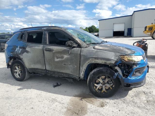 Фото 4 - JEEP COMPASS