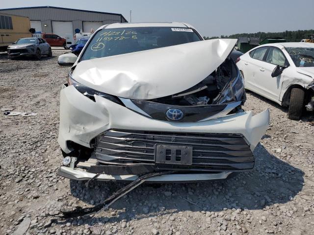 Фото 5 - TOYOTA SIENNA