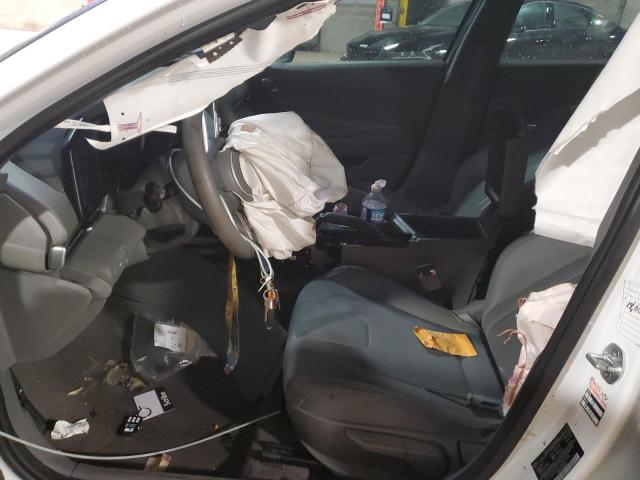 Фото 7 - HYUNDAI ELANTRA