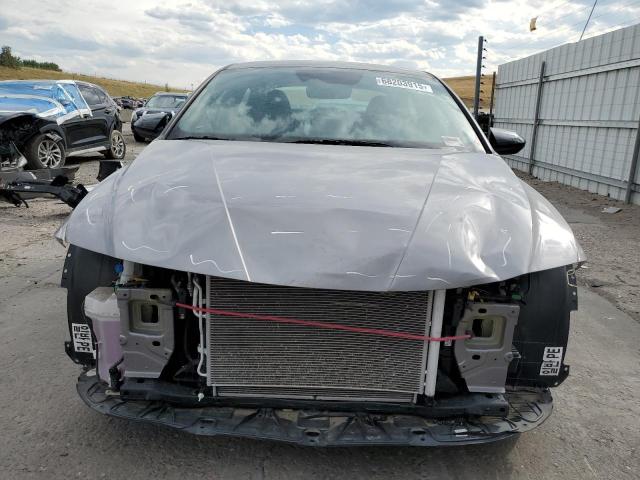 Фото 5 - HYUNDAI ELANTRA