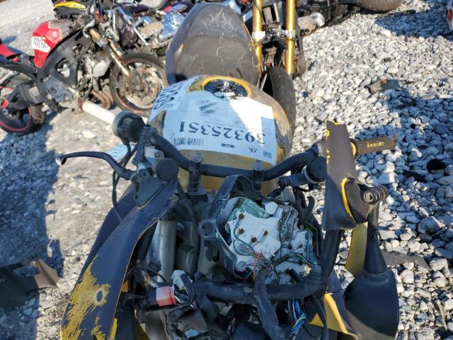 HONDA VTR CYCLE 2000