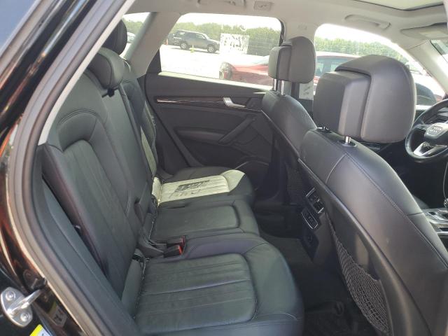 Фото 11 - AUDI Q5