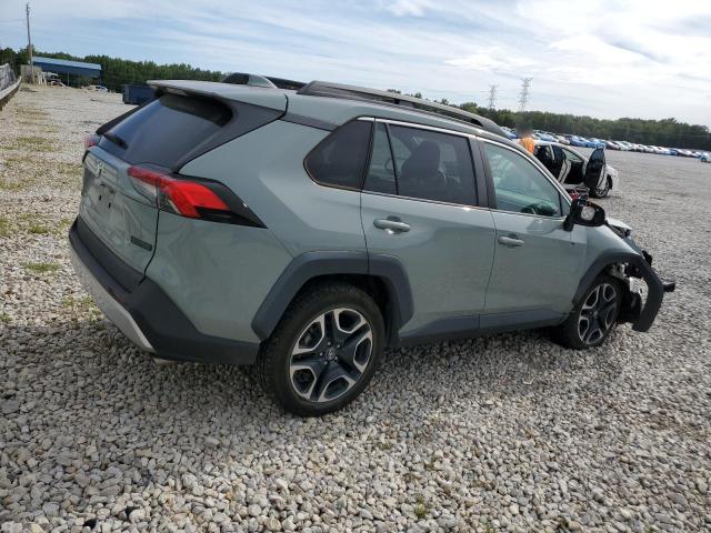 Фото 3 - TOYOTA RAV4