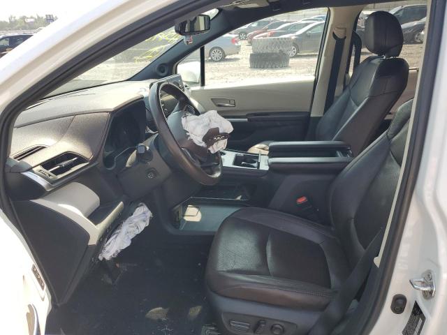 Фото 7 - TOYOTA SIENNA