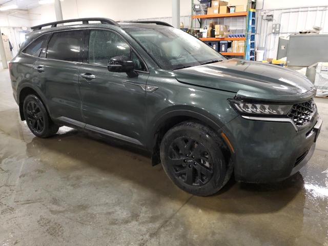 Фото 4 - KIA SORENTO