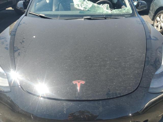 Фото 11 - TESLA MODEL 3