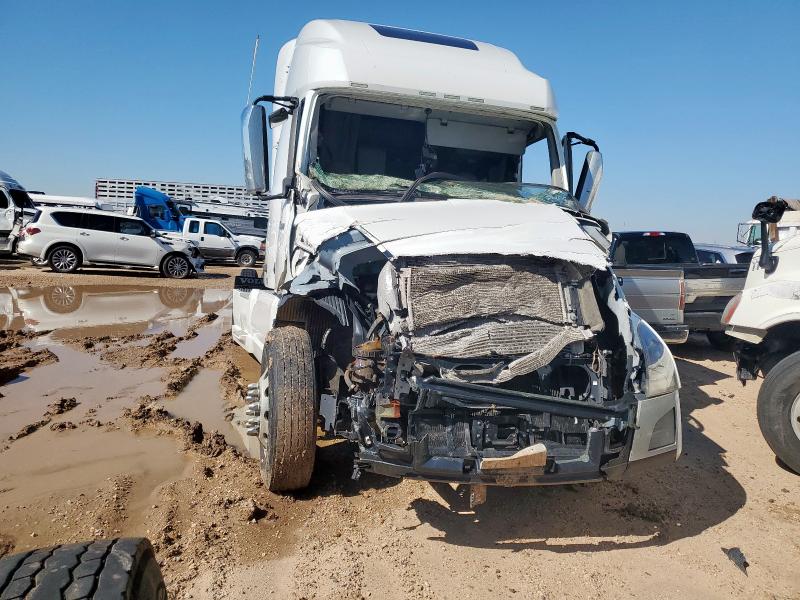 Фото 9 - VOLVO All Models