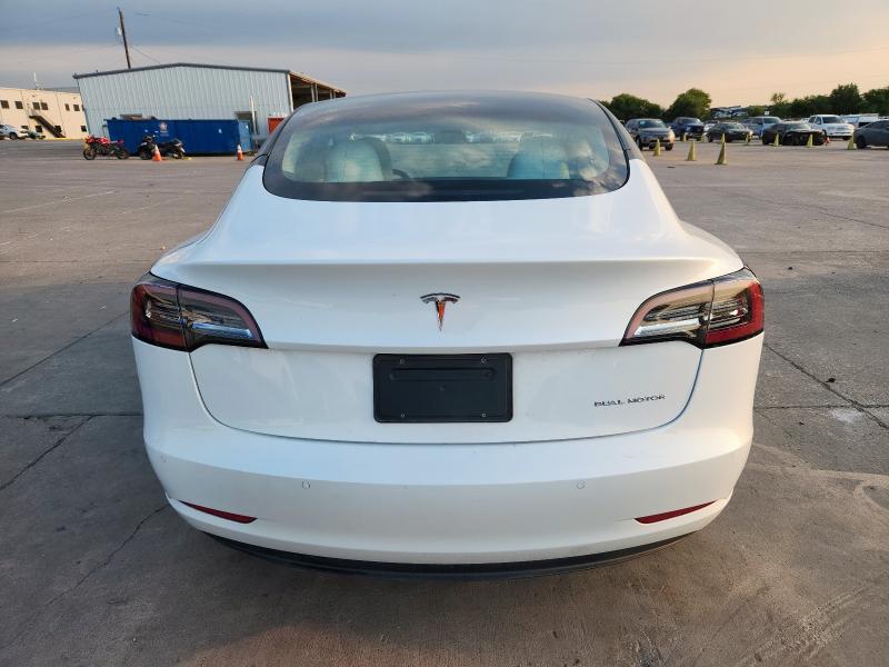 Фото 6 - TESLA MODEL 3
