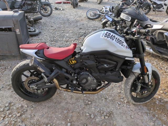 DUCATI MONSTER 2024