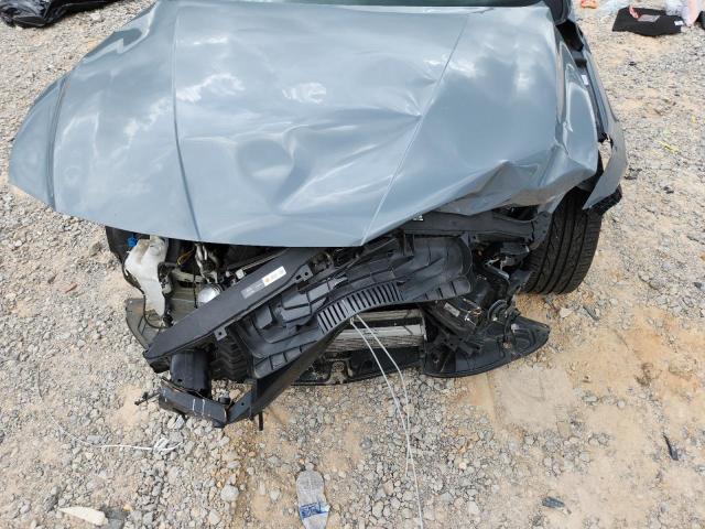 Фото 11 - HYUNDAI ELANTRA