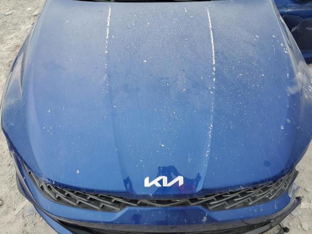 Фото 11 - KIA K5