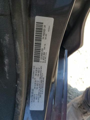 Фото 12 - CHRYSLER 200