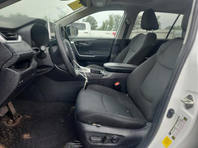 Фото 7 - TOYOTA RAV4