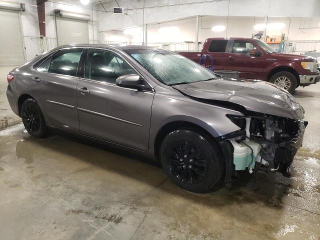 Фото 4 - TOYOTA CAMRY