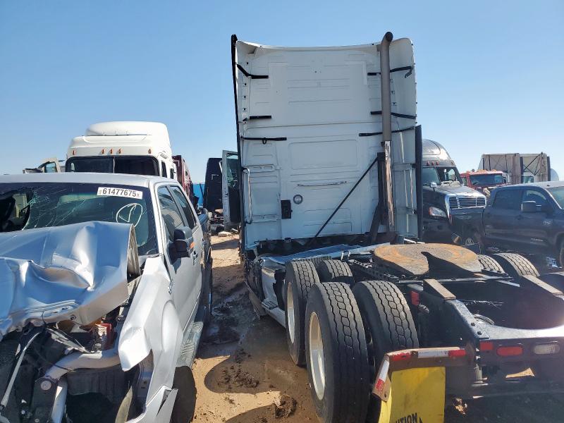 Фото 3 - VOLVO All Models