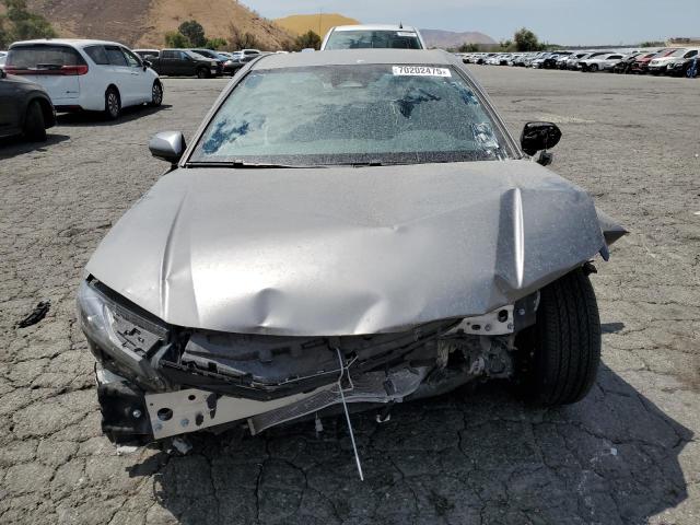 Фото 5 - TOYOTA CAMRY