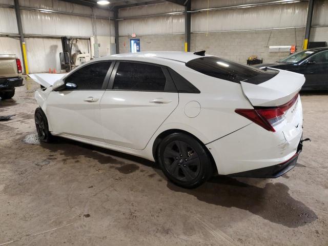 Фото 2 - HYUNDAI ELANTRA