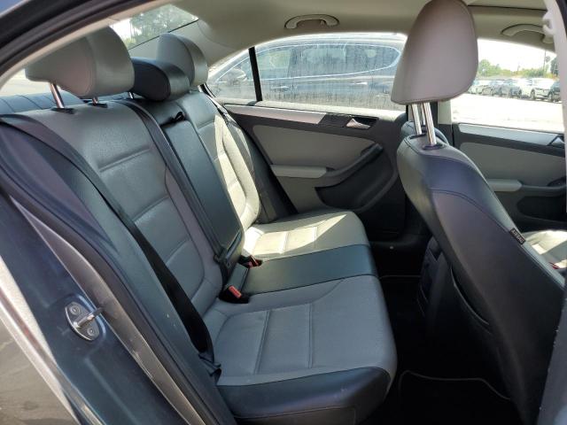 Фото 10 - VOLKSWAGEN JETTA