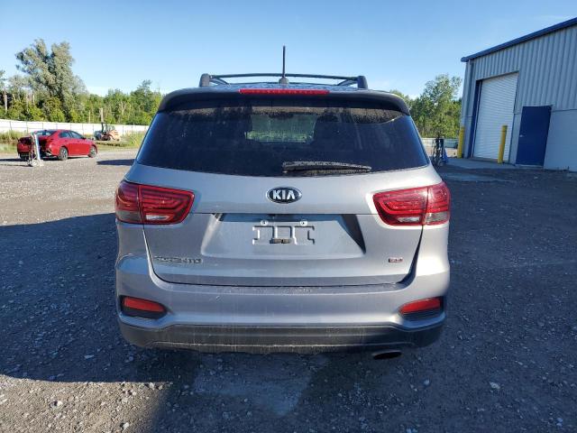 Фото 6 - KIA SORENTO