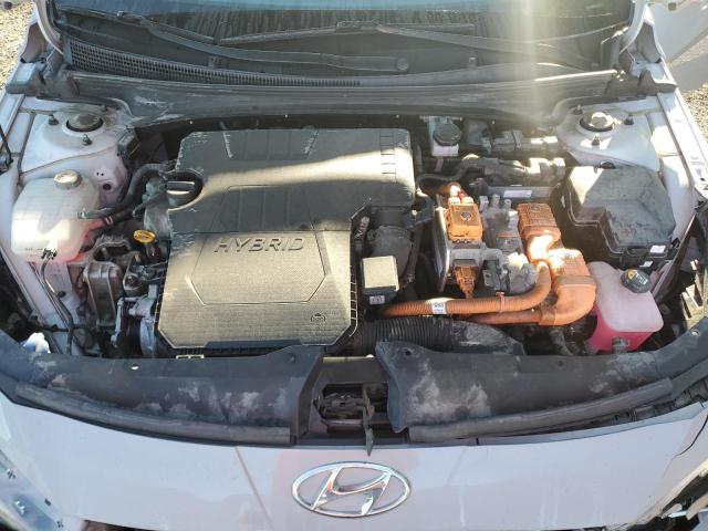 Фото 11 - HYUNDAI ELANTRA