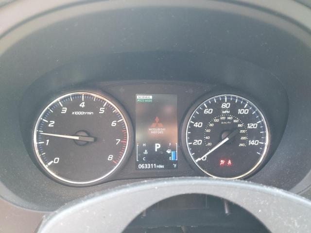 Фото 9 - MITSUBISHI OUTLANDER