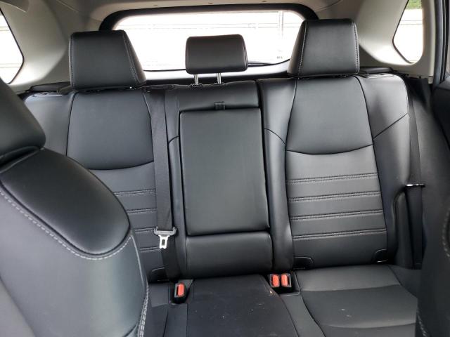 Фото 10 - TOYOTA RAV4