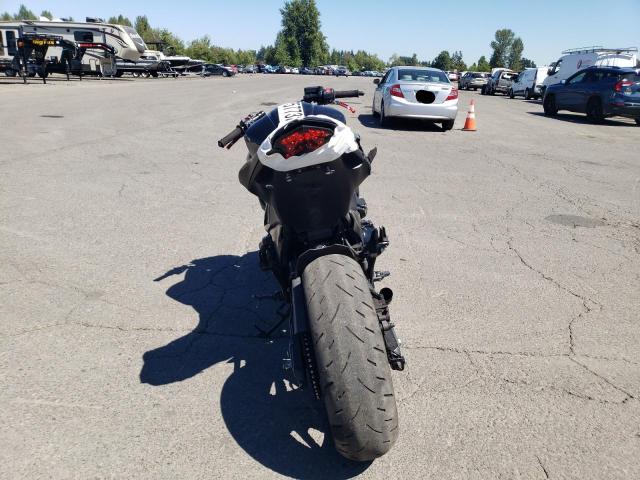 KAWASAKI ZR800 B 2016