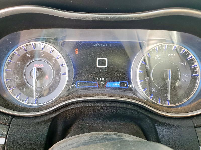 Фото 9 - CHRYSLER 300