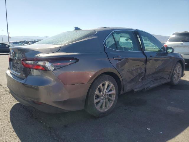 Фото 3 - TOYOTA CAMRY