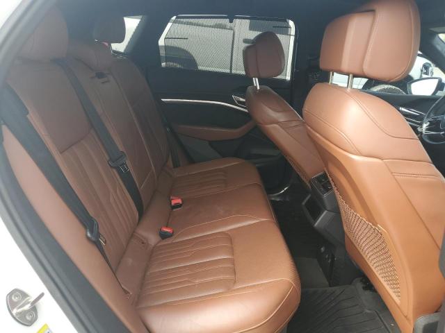 AUDI E-TRON 2019 VIN WA1VAAGE8KB022789