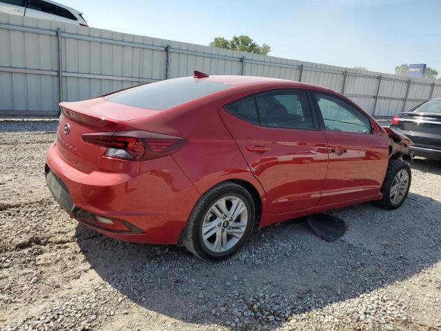 Фото 3 - HYUNDAI ELANTRA