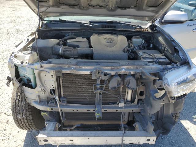 Фото 11 - TOYOTA TACOMA