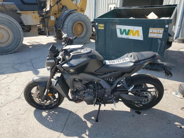YAMAHA MT09 2025