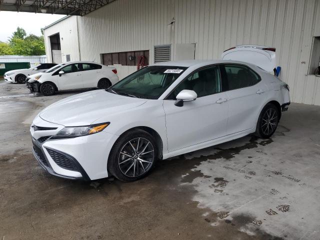 Фото 1 - TOYOTA CAMRY