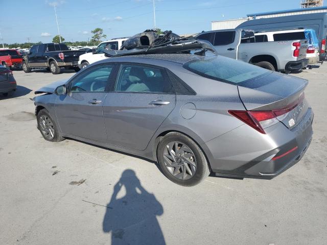 Фото 2 - HYUNDAI ELANTRA