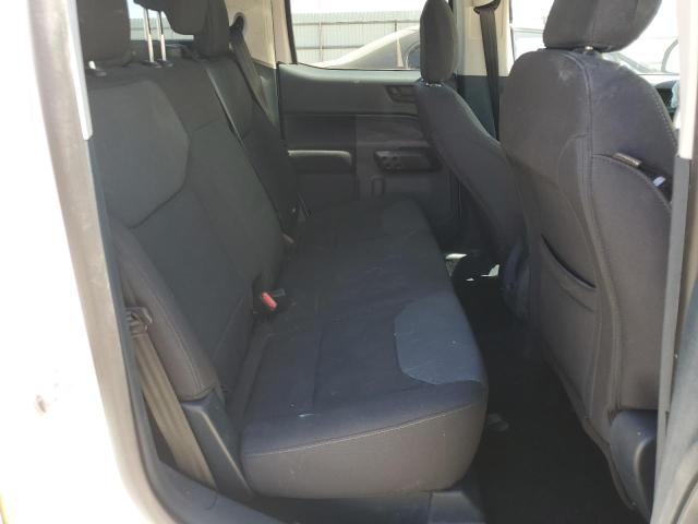 Фото 10 - FORD MAVERICK