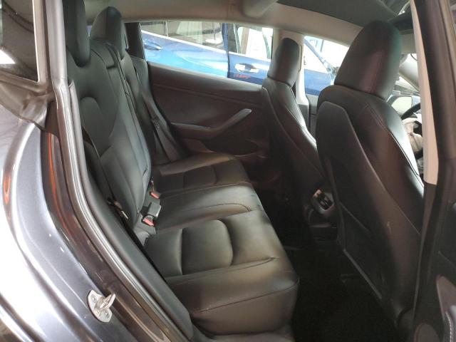 Фото 10 - TESLA MODEL 3