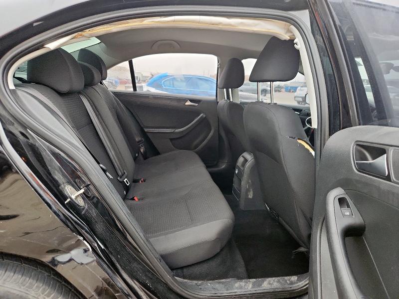 Фото 10 - VOLKSWAGEN JETTA