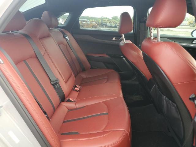 Фото 10 - KIA K5