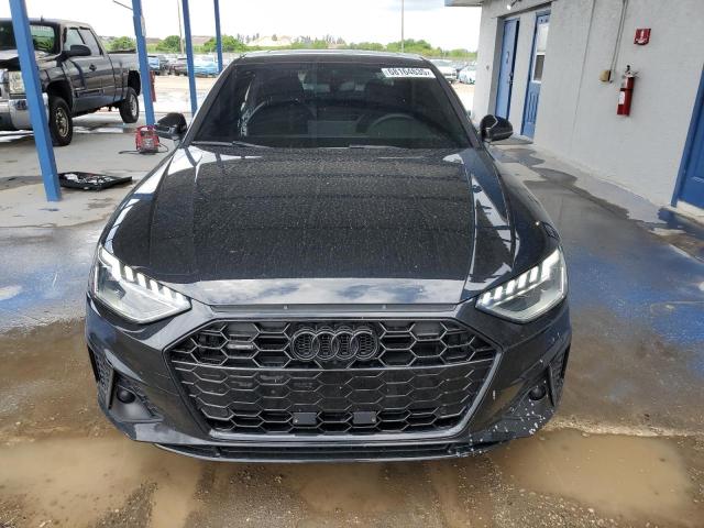 Фото 5 - AUDI A4