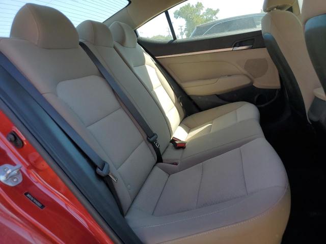 Фото 10 - HYUNDAI ELANTRA