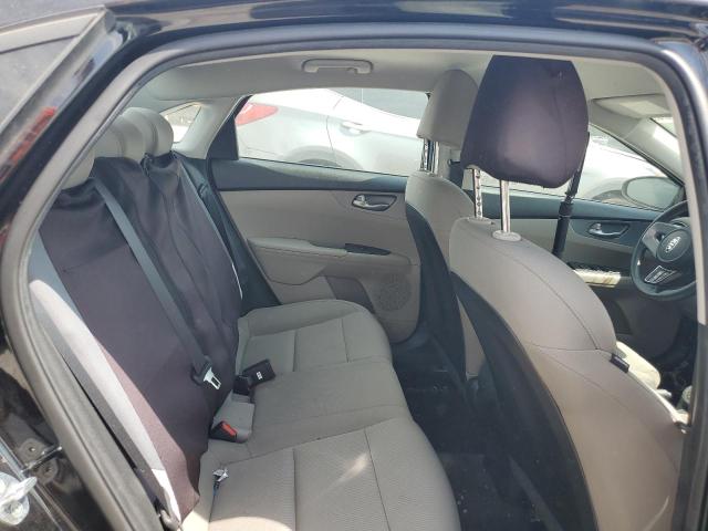 Фото 10 - KIA FORTE