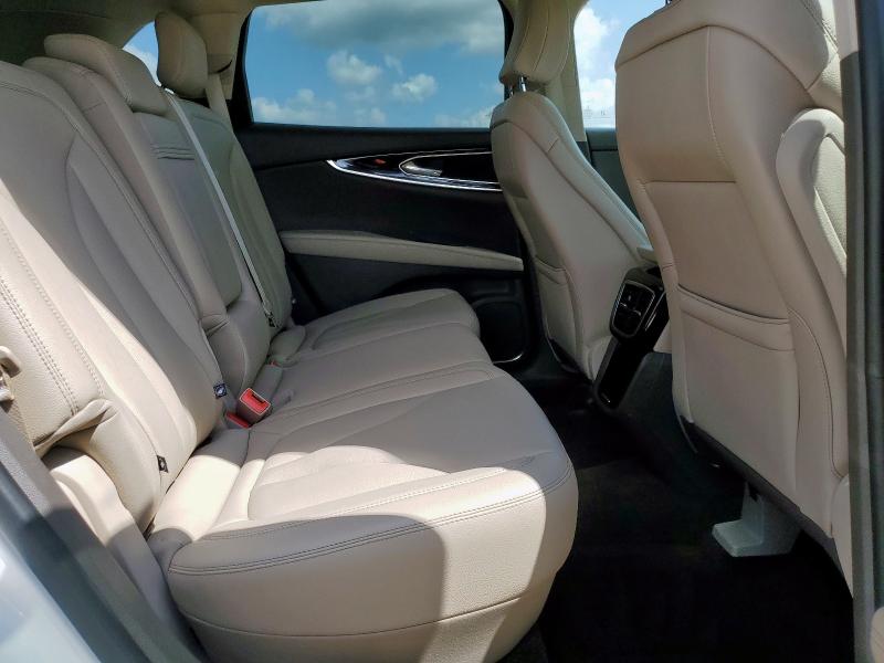 Фото 11 - LINCOLN NAUTILUS