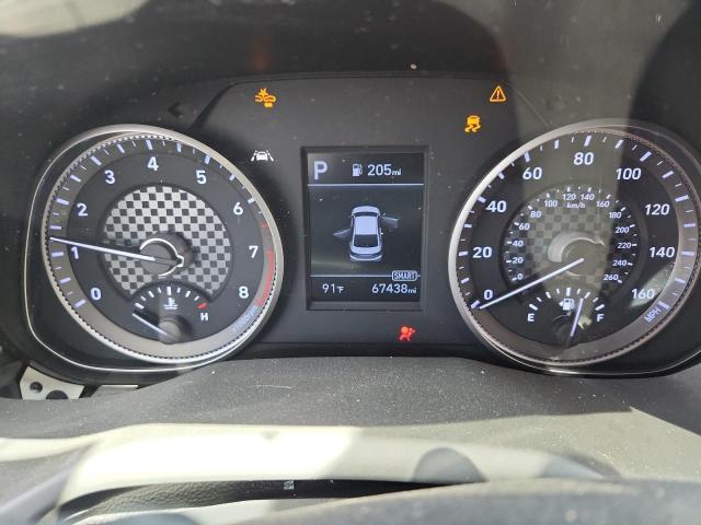 Фото 9 - HYUNDAI ELANTRA