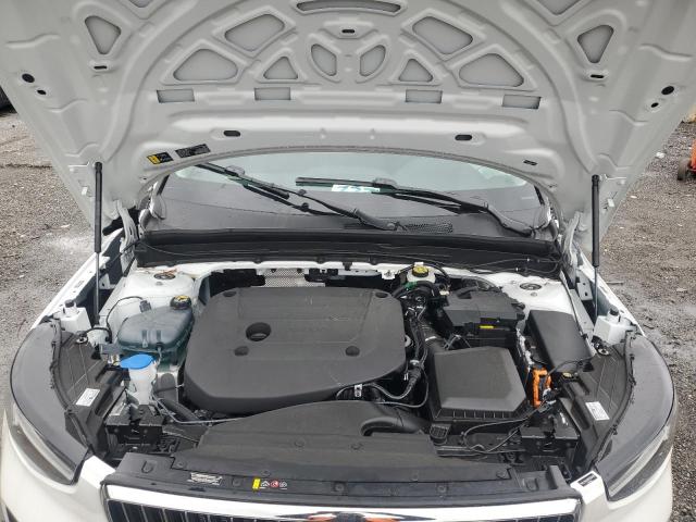 VOLVO XC40 CORE 2025 VIN YV4L12UJ2S2575195