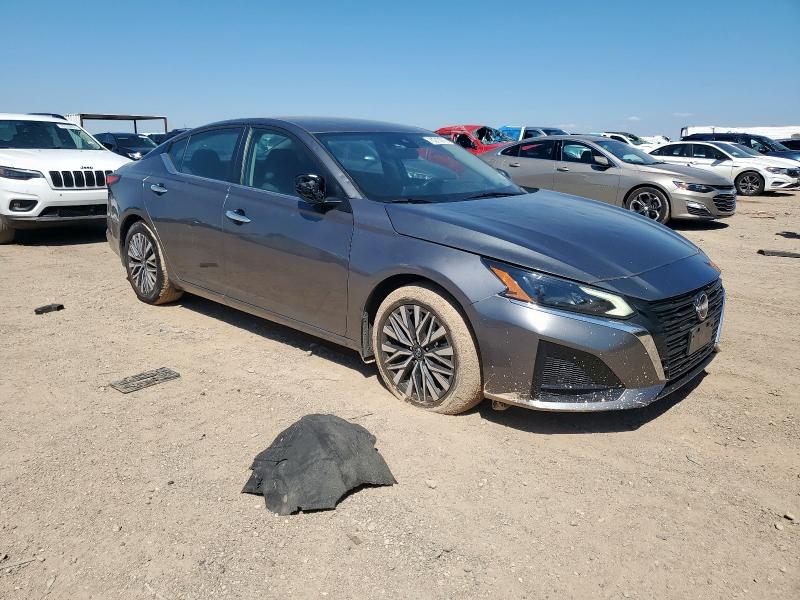 Фото 4 - NISSAN ALTIMA